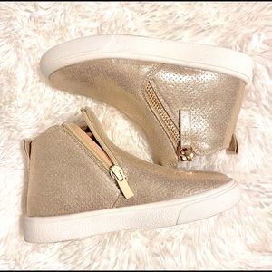 Shimmer Booties
